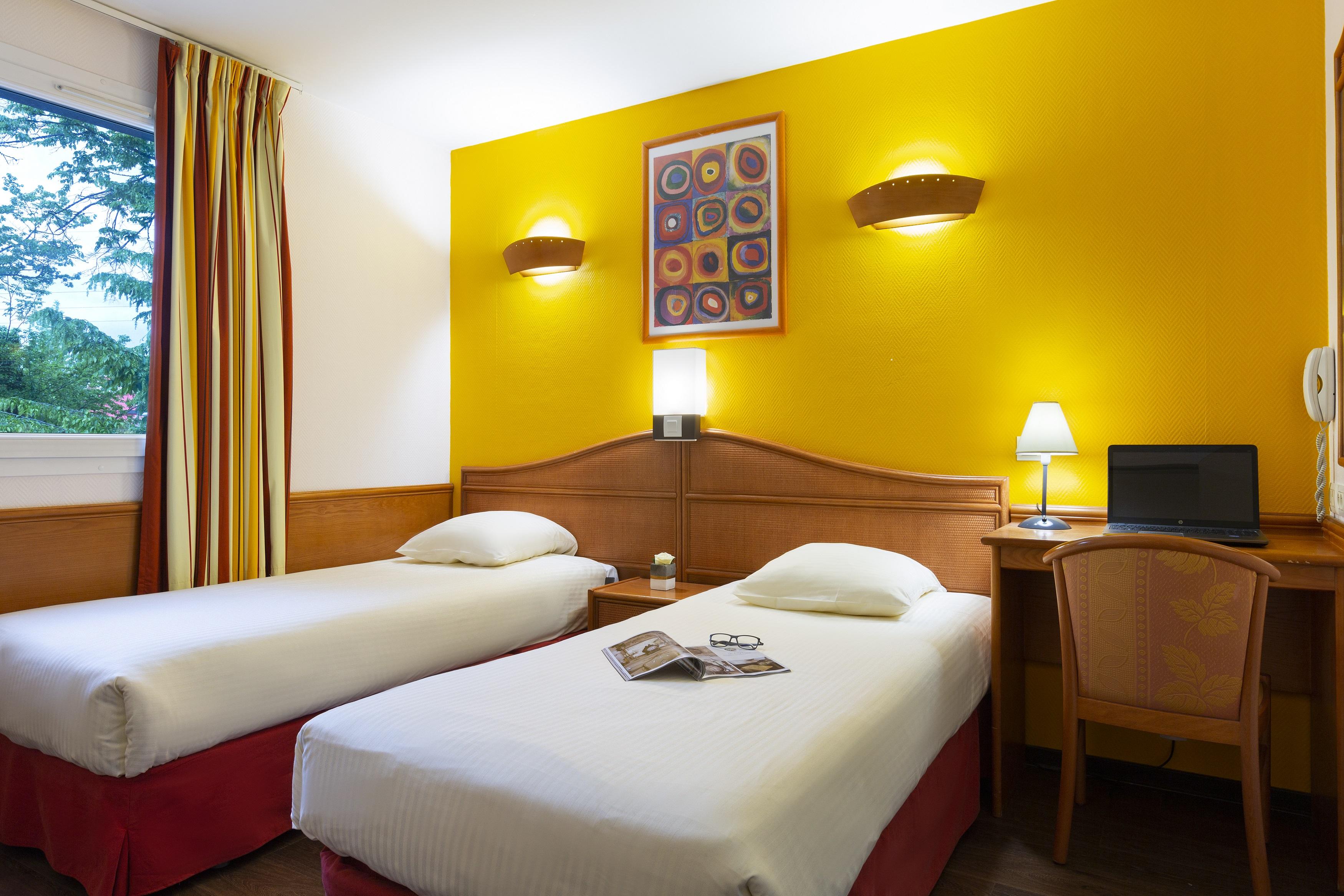 B&B Hotel Amneville-Les-Thermes Экстерьер фото