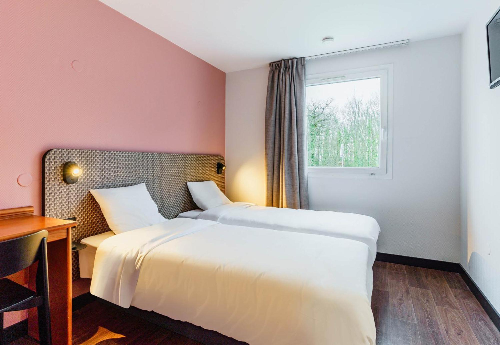B&B Hotel Amneville-Les-Thermes Экстерьер фото